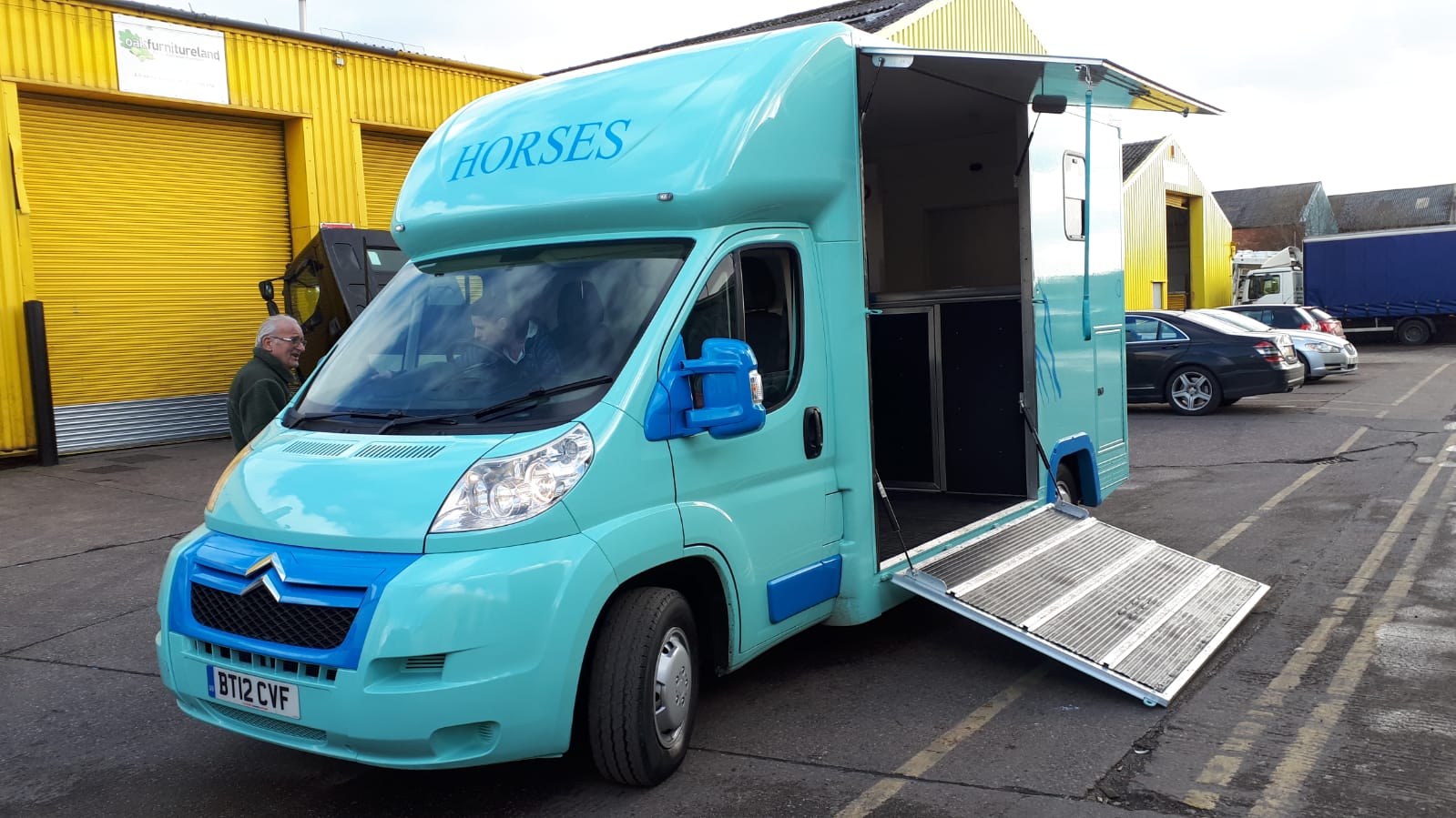 3.5 Horseboxes For Sale